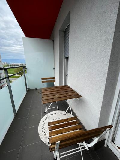 Apartment Mimice - Private garage parking space