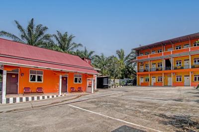 OYO 92497 Penginapan Pasir Indah SyariahNearMonument Park City Sand Pengaraian