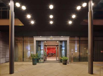 Adina Apartment Hotel Frankfurt Neue Oper