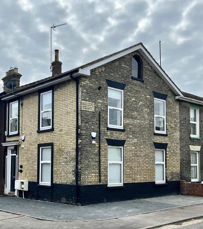 Corner Stone House - Apartment 1