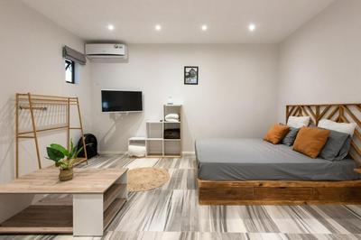LeCosyCanonniersStudio1