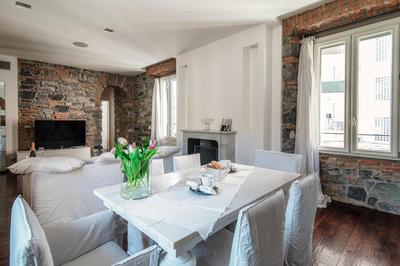 Stunning Central Como apt by JOIVY
