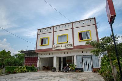 RedDoorz Syariah near Rembele Airport Bener Meriah