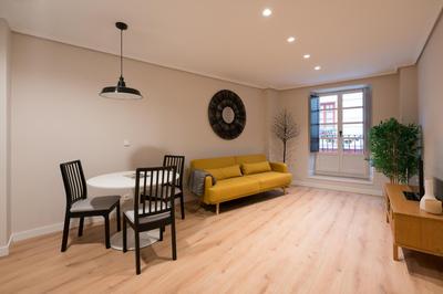 Barrenkale apartment by People Rentals