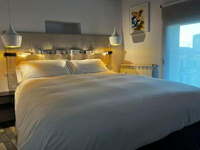 2B-Precioso Apartamento en pleno centro. A estreno
