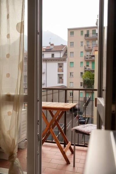 Resegone - City Centre Comfy Apartment