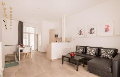 Dúplex en Antón Martín 6 Personas