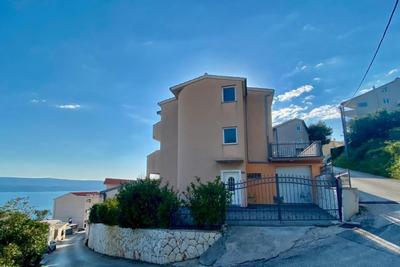 Panorama Apartment Jakov