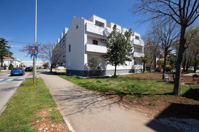 Pipi 2BR apt with Balcony