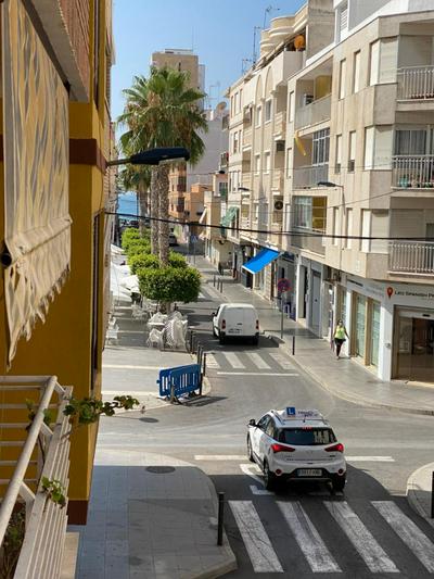 Large Central Apartment Torrevieja/ Near the beach