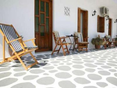 Andreas and Petrinela Rooms