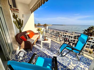 La terrazza sul mare