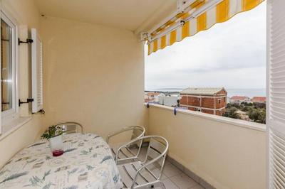 Diana 2, lovely sea view apartment