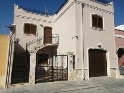 Casa vacanze (Totò e Pompilia)