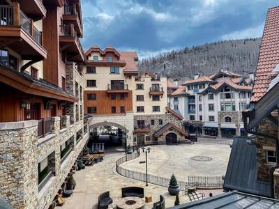 Luxury Auberge Madeline Residence Building