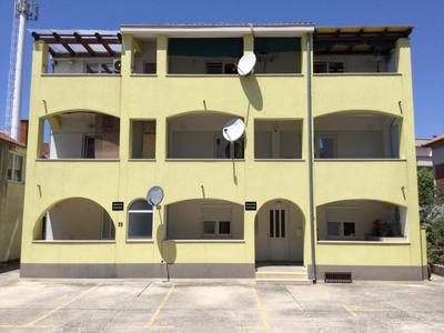 Apartment barba.frane