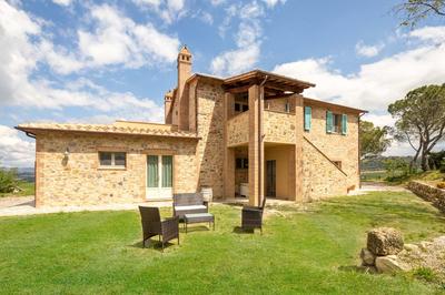 Casale Stabbiatelli by VacaVilla