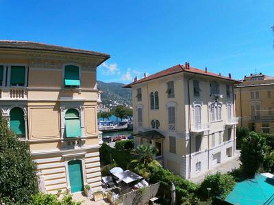 Casa Pier - Centralissima in villa d'epoca