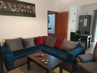 Marousi Comfy Apartment with balcony