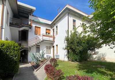 Andry House
