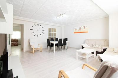 Global Properties, Apartamento de 4 habitaciones a 100 m de la playa