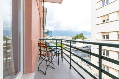 West Coast Deluxe Rooms