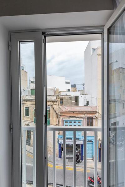GZIRA Suite 7-Hosted by Sweetstay