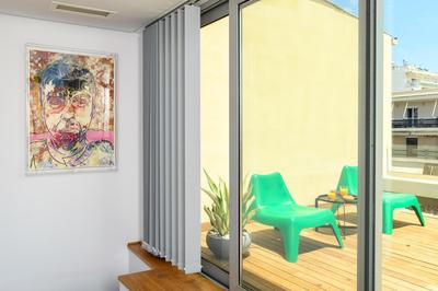 Artful City Loft with Rooftop Terrace, Near Beach