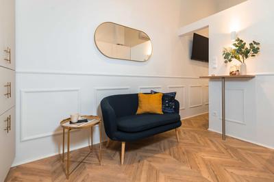 Charming studio - in the downtown