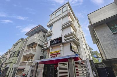 Super Collection O Avenue Regency Near Kalighat Kali Temple