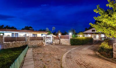 Villa Rafaella2