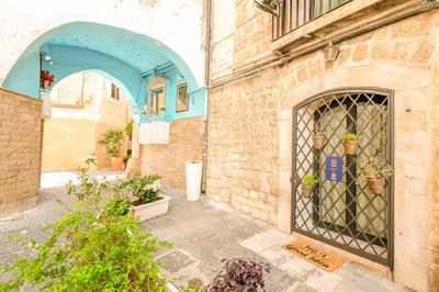 Cozy house in the old city