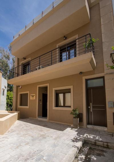 Aretousa Home