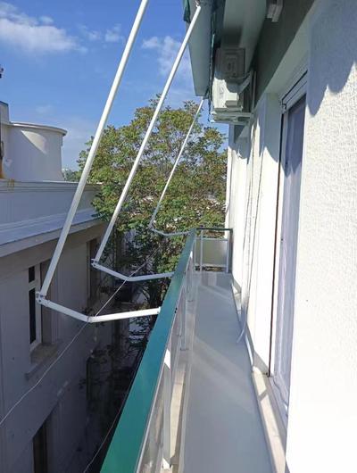 Sunny two-bedroom apartment next to Panathenaic Stadium