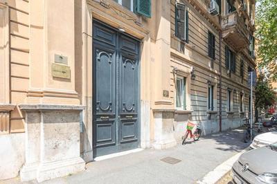 Spanish Steps Hills Apartment -TopCollection