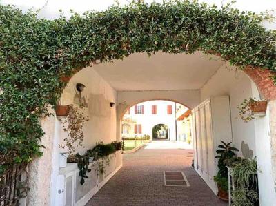 La casetta rossa Desenzano del Garda