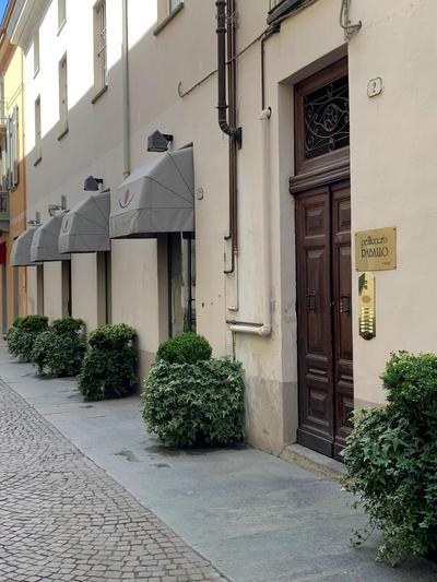 Due dei Mille. Incantevole casa in centro ad Alba