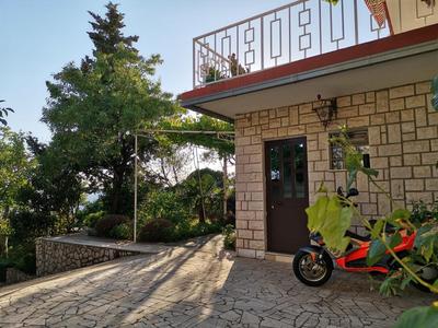 Lovely 2-bedroom apartment in Novi Vinodolski