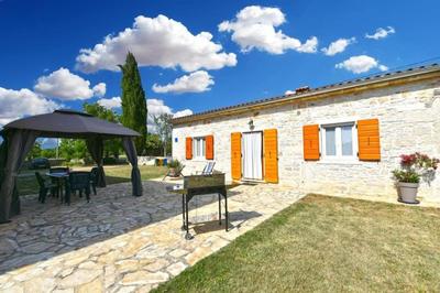 Relaxing house on countryside in central Istria