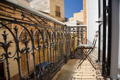 Sliema Balluta 2 b/r apartment