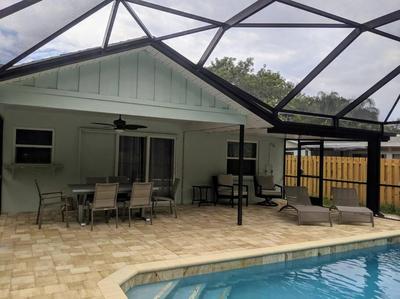 New England 3bd 2bt Home Heated Pool Close to Siesta