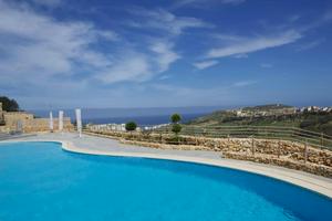 Stunning Apartment with pool-Hosted by Sweetstay