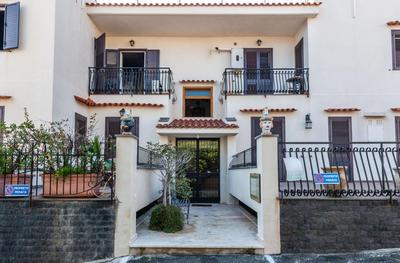 Ortensia Apartments by Wonderful Italy