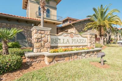 Pool View with kitchen, washer dryer and minutes to Disney
