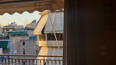 Athens Luxury Home * Private Parking * Attica Metro Station