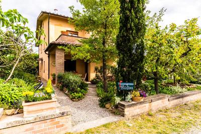 Villa PoliFlora