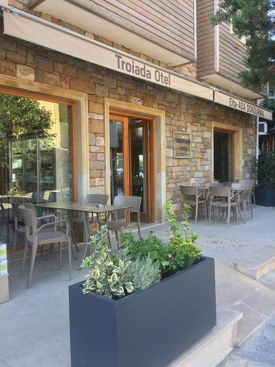 TROİADA OTEL
