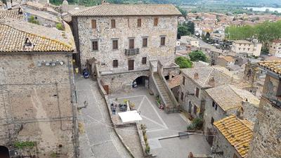 C'era una volta nel rione Castello vista lago