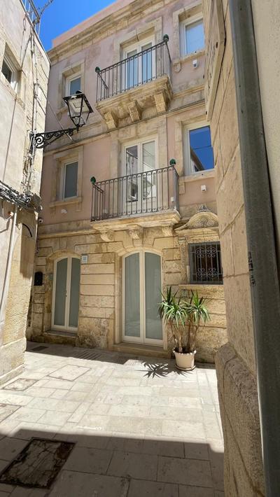 Aglaia apartment residence delle tre grazie