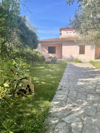 SAN PANTALEO VILLA 3 CAMERE